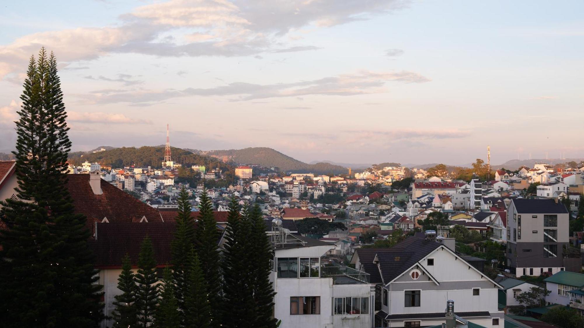 Nature Hotel Dalat Экстерьер фото